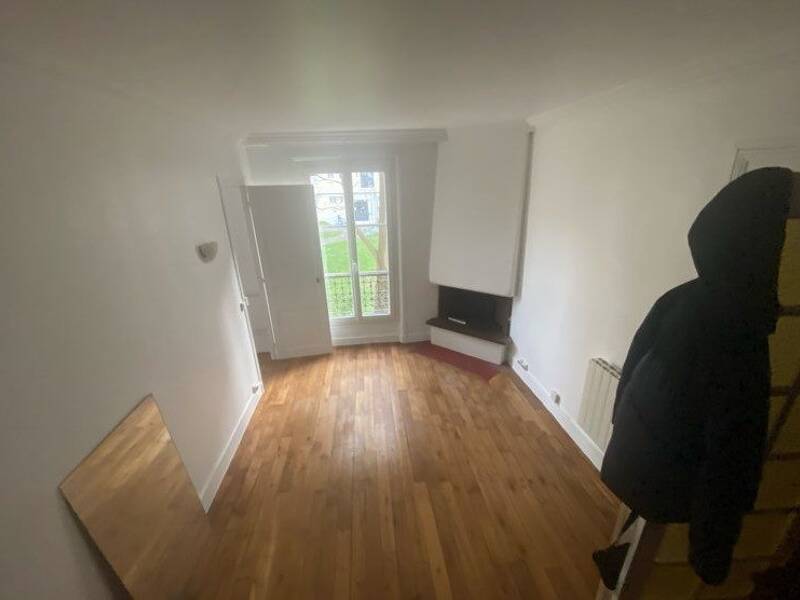 Maison à louer, 35m², PARIS 18E