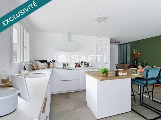 Maison de plain-pied à vendre 263 000 € 4 pièces 3 chambres 90 m² 548 m² de terrain Béguey 33410