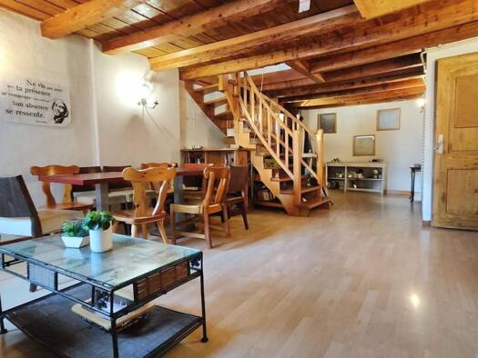 Duplex à vendre 239 000 € 4 pièces 3 chambres 87,6 m² Étage 3/3 Chambéry 73000