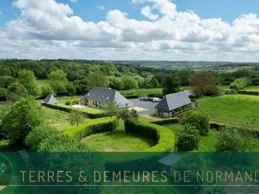 Ferme à vendre 1 230 000 € 6 pièces 4 chambres 220 m² 100 000 m² de terrain Pont-l'Évêque 14130