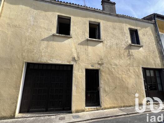 Maison de ville à vendre 89 950 € 5 pièces 3 chambres 101 m² 96 m² de terrain Monpazier 24540
