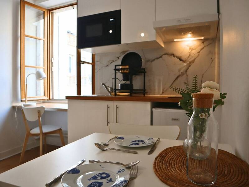 Maison à louer, 0m², PARIS 12E