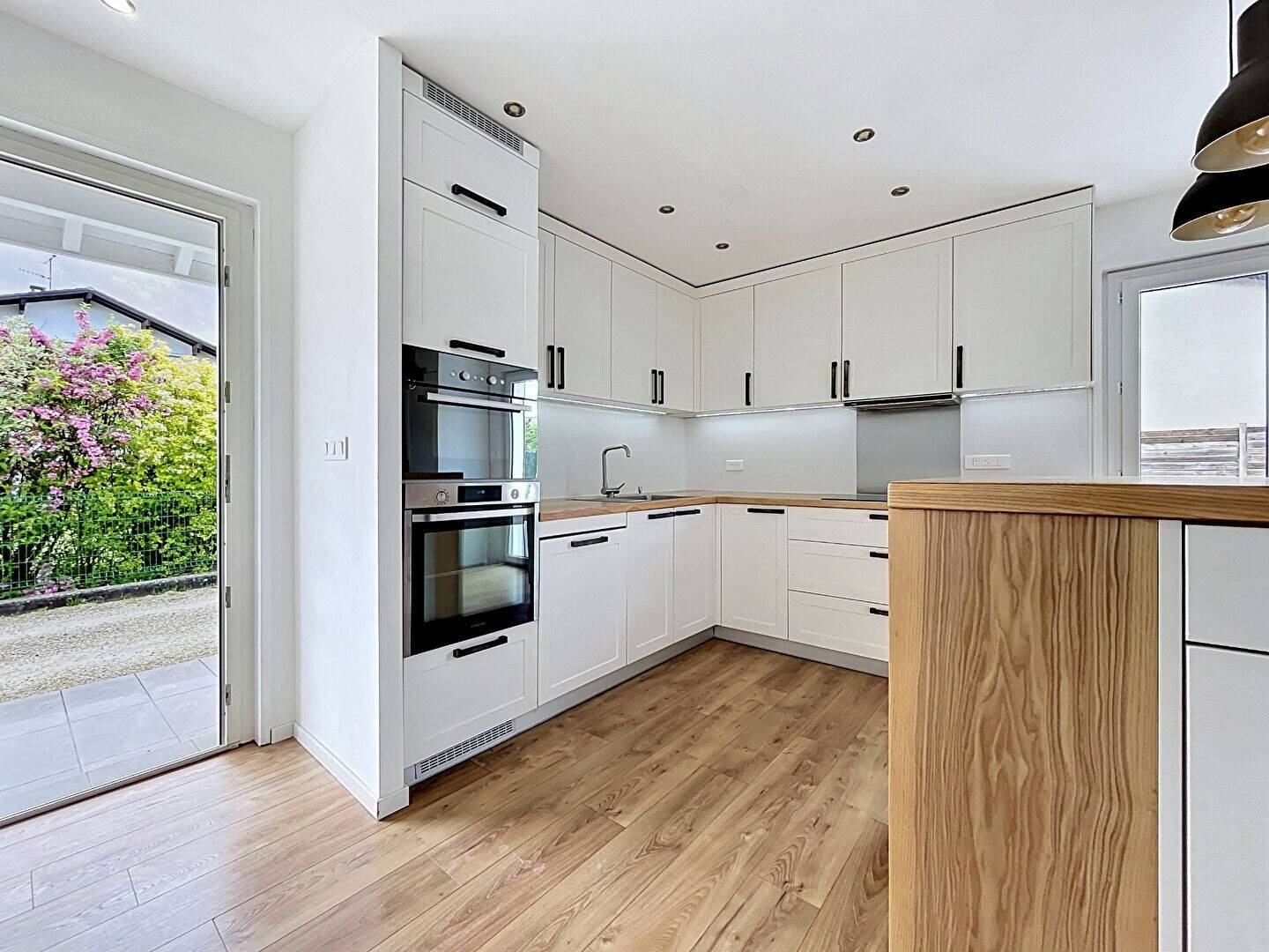 Maison à vendre, 102m², SAINT PIERRE EN FAUCIGNY
