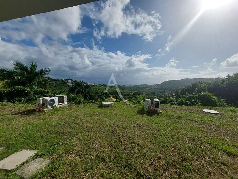 Maison à louer, 38m², LE VAUCLIN