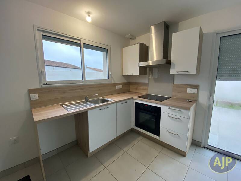 Maison à louer, 66m², SALLERTAINE