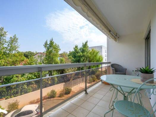 Appartement à vendre 396 112 € 3 pièces 2 chambres 65 m² Étage 2/4 Le Genette La Rochelle 17000