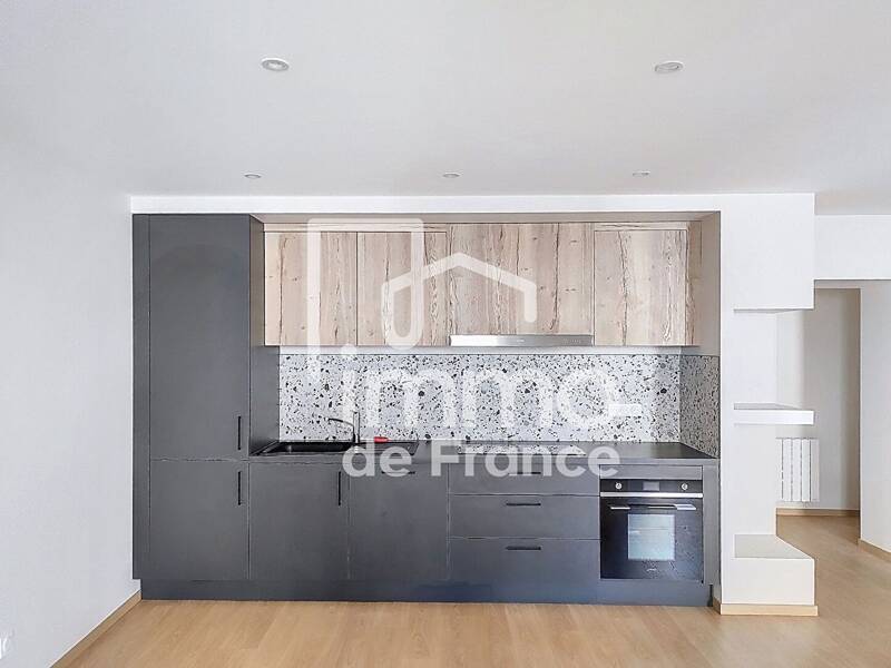 Maison à louer, 79m², OYONNAX