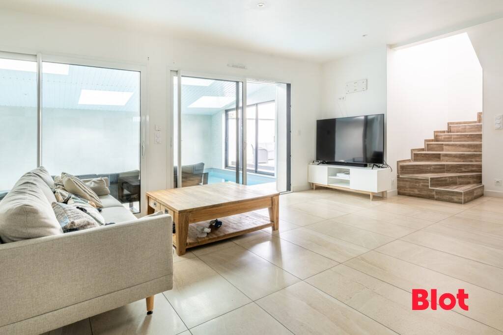 Maison à vendre, 140m², SAINT MELOIR DES ONDES