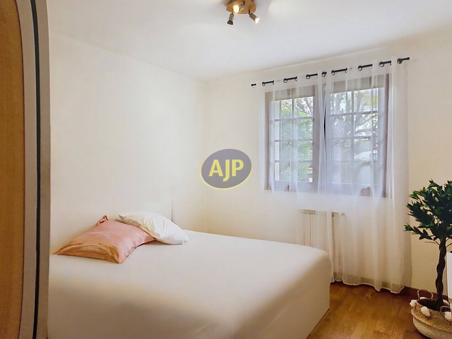 Maison à vendre, 104m², MERIGNAC