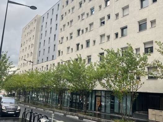 Studio à vendre 89 900 € 1 pièce 23,5 m² Étage 8/8 Aubervilliers 93300