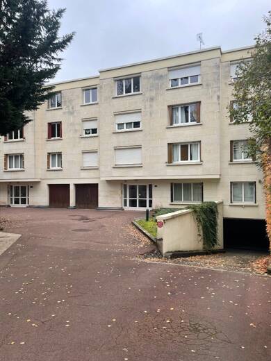 Appartement à vendre 289 500 € 2 pièces 1 chambre 51 m² Étage 2/3 Jardy-Centre Ville Vaucresson 92420