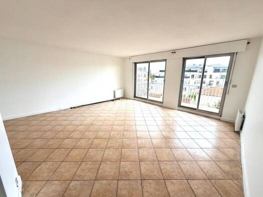 Appartement à louer 1 600 € 4 pièces 3 chambres 97,3 m² Étage 5/7 Centre Ville Rosny-sous-Bois 93110