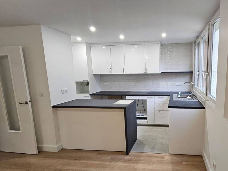 Maison à louer, 47m², COURBEVOIE