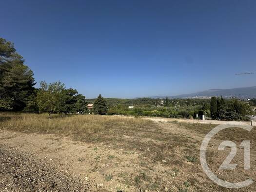 Terrain constructible viabilisé à vendre 620 000 € 1 860 m² de terrain Mougins 06250
