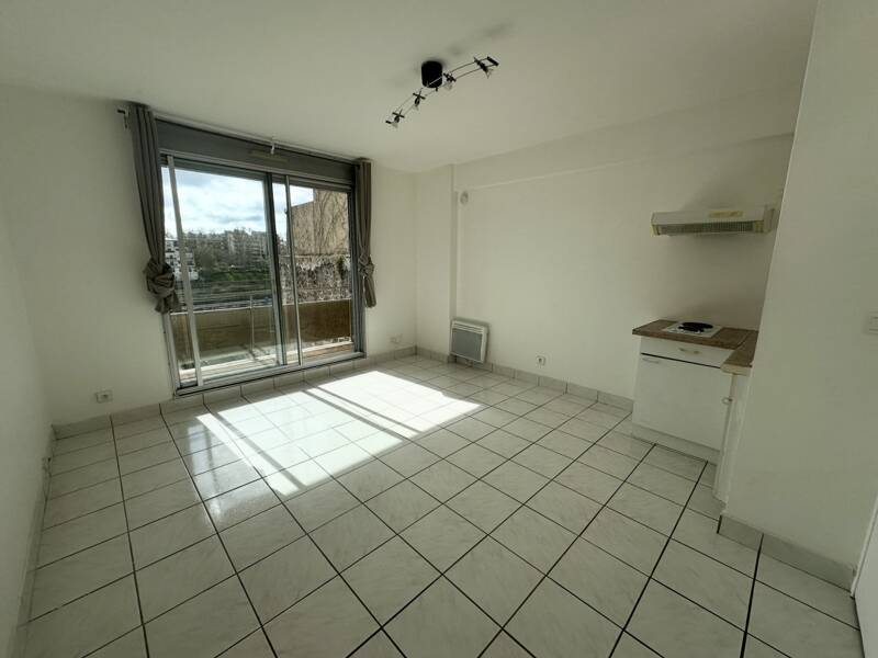 Maison à louer, 23m², COURBEVOIE