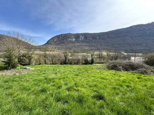 Terrain constructible à vendre 85 000 € 1 673 m² de terrain Prémeyzel 01300