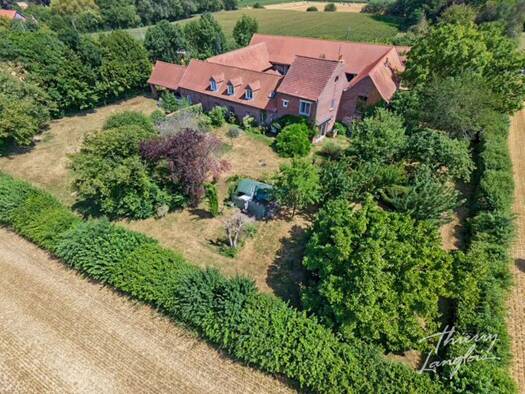 Maison à vendre 849 000 € 11 pièces 3 chambres 347 m² 4 039 m² de terrain Templeuve-en-Pévèle 59242