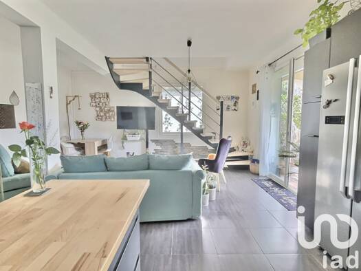 Duplex à vendre 364 000 € 3 pièces 2 chambres 80 m² Étage 1/1 Ceyreste 13600