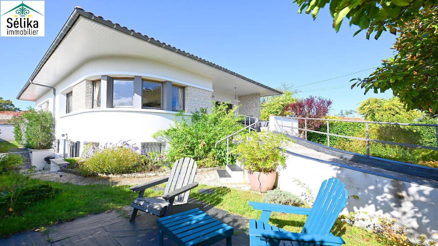 Maison à vendre, 179m², GUJAN MESTRAS