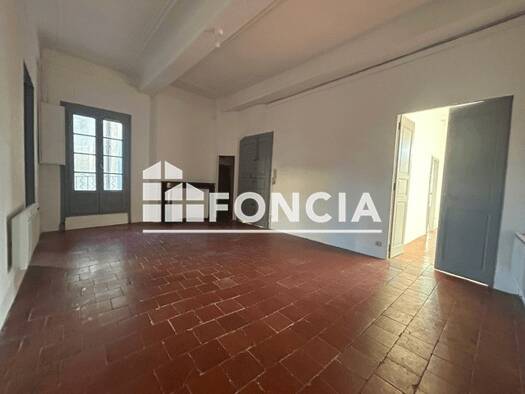 Appartement à louer 780 € 4 pièces 3 chambres 102,5 m² 2ème étage Centre Ville Pézenas 34120
