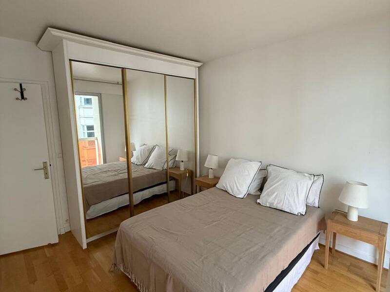 Maison à louer, 80m², PARIS 16E