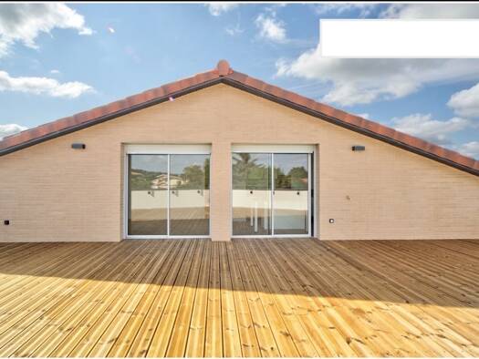 Appartement à vendre 379 000 € 4 pièces 3 chambres 85 m² Étage 2/2 Bruguières 31150