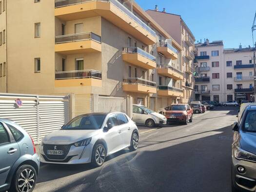 Appartement à vendre 79 000 € 2 pièces 1 chambre 46,1 m² 3ème étage Saint Martin Perpignan 66000