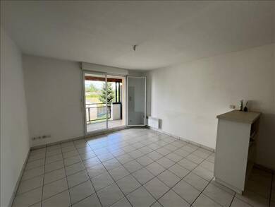 Appartement à vendre 77 350 € 2 pièces 1 chambre 34 m² Dernier étage, Étage 1/1 La Ville Dieu du Temple 82290