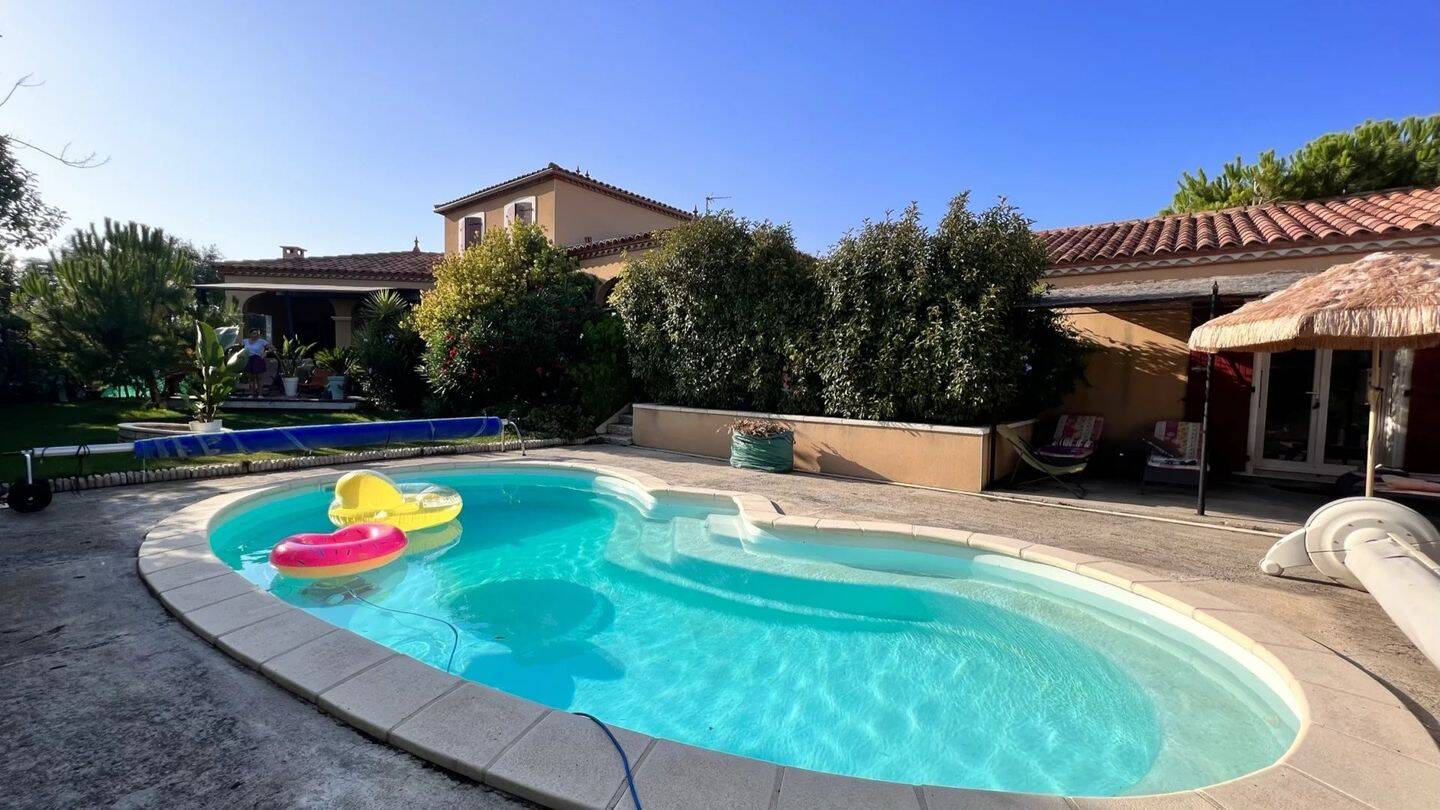 Maison à vendre, 153m², PEYRIAC DE MER