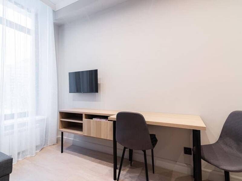 Maison à louer, 16m², PARIS 17E