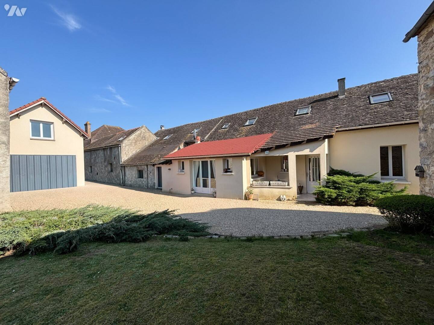 Maison à vendre, 140m², VILLENEUVE LA GUYARD
