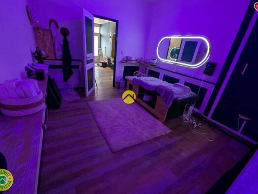 Local commercial à vendre 20 000 € 45 m² de surface de vente Centre Ville Bourges 18000