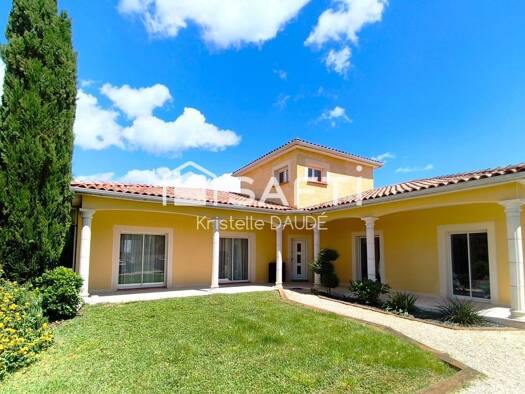 Maison à vendre 449 000 € 6 pièces 4 chambres 154 m² 2 000 m² de terrain Saint-Martial - Le Fau Montauban 82000