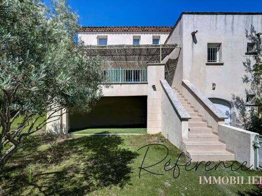 Maison à vendre 695 000 € 6 pièces 5 chambres 164 m² 408 m² de terrain Les Platanes Aix-en-Provence 13100