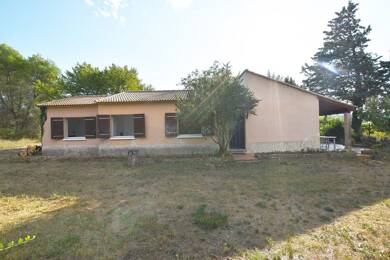 Maison de plain-pied à vendre 269 000 € 5 pièces 4 chambres 108 m² 2 300 m² de terrain Arpaillargues-et-Aureillac 30700