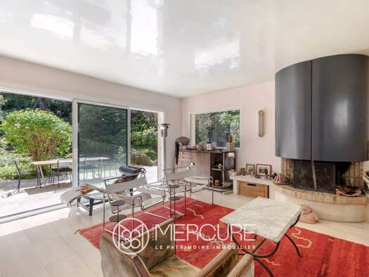 Maison à vendre 1 100 000 € 8 pièces 5 chambres 205 m² 2 100 m² de terrain Hacquinière-Paris-Chevreuse Bures-sur-Yvette 91440