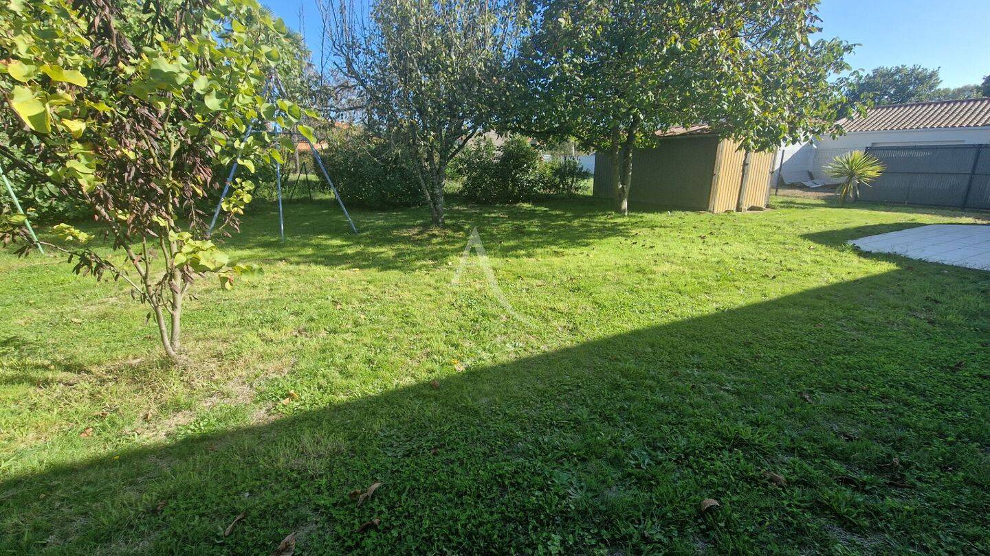 Maison à vendre, 138m², TALMONT SAINT HILAIRE
