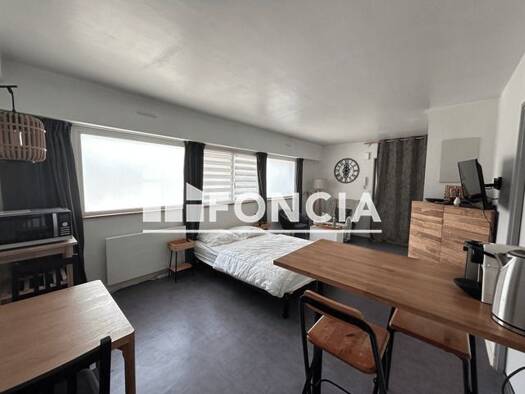 Appartement à louer 700 € 1 pièce 29,59 m² RDC/3 Zone Industrielle du Prat Vannes 56000