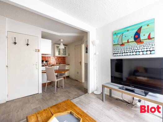 Immeuble à vendre 493 500 € 64,1 m² Dinard 35800