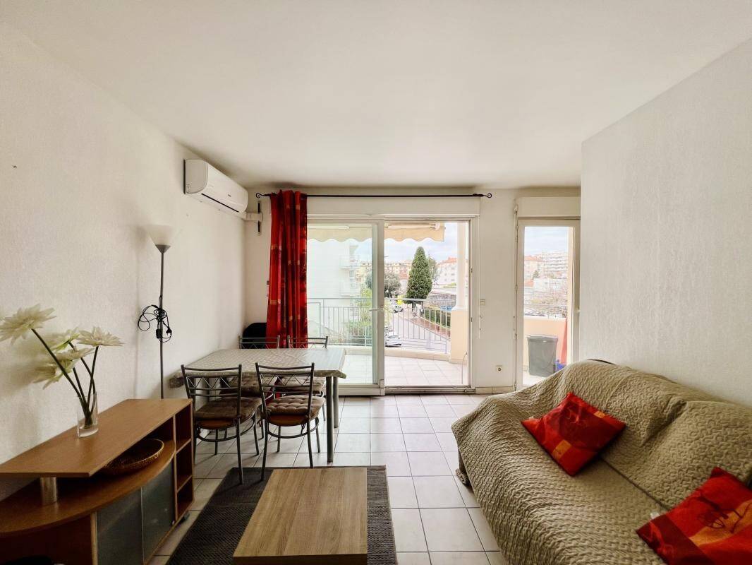 Maison à louer, 38m², CANNES
