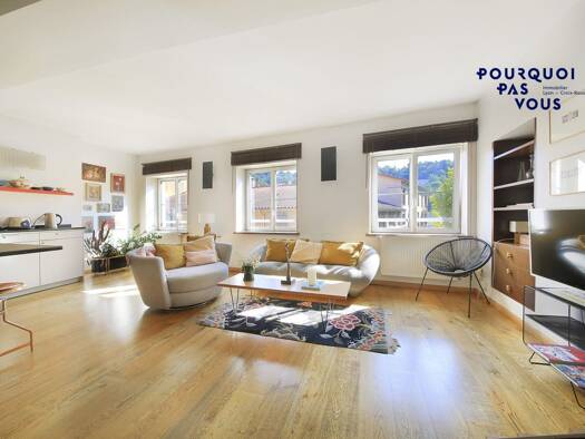 Duplex à vendre 430 000 € 3 pièces 2 chambres 107 m² Étage 3/3 Saint Vincent Lyon 1er arrondissement 69001