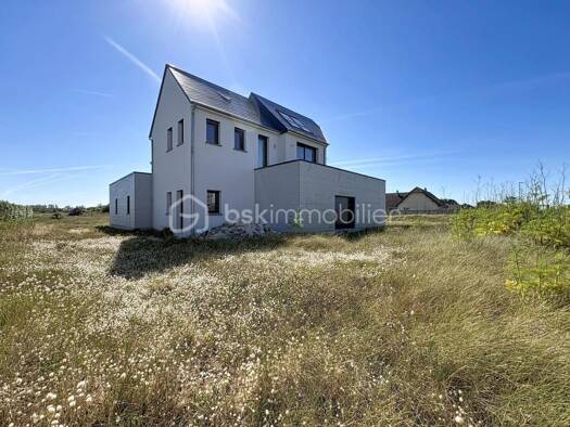 Maison à vendre 405 000 € 4 pièces 3 chambres 135 m² Sainte-Mère-Église 50480