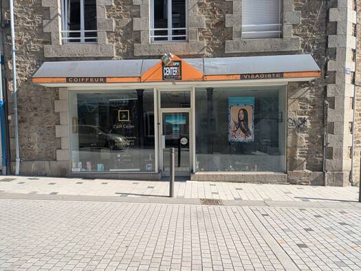 Local commercial à vendre 116 600 € Fougères 35300
