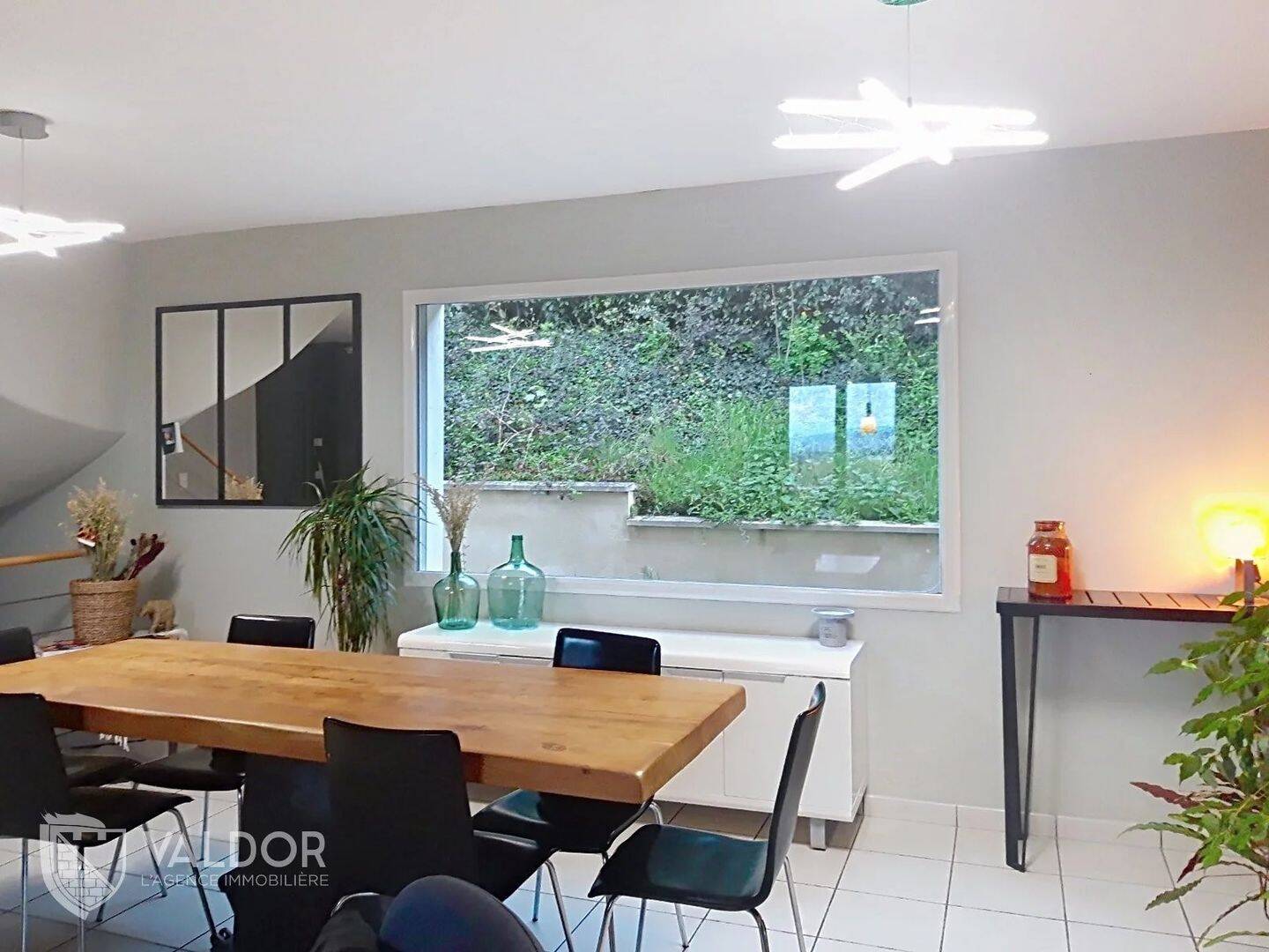 Maison à vendre, 143m², MONTMERLE SUR SAONE