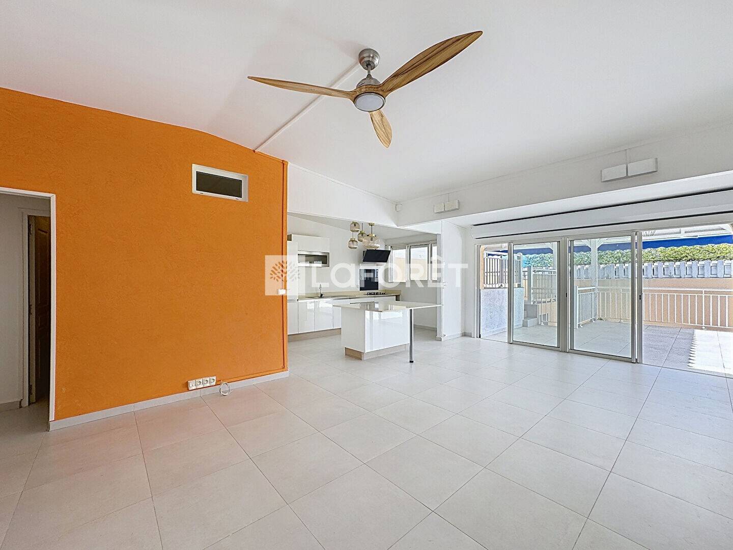 Maison à vendre, 115m², PETIT BOURG