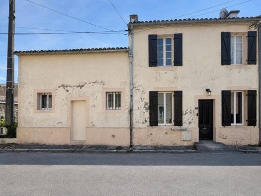 Maison à vendre 123 000 € 4 pièces 3 chambres 115 m² 647 m² de terrain Moulis-en-Médoc 33480
