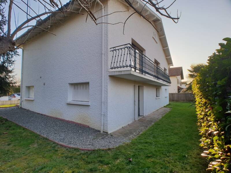 Maison à louer, 180m², PAU