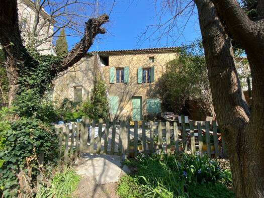 Maison à louer 802 € 3 pièces 2 chambres 66 m² Sauveterre 30150