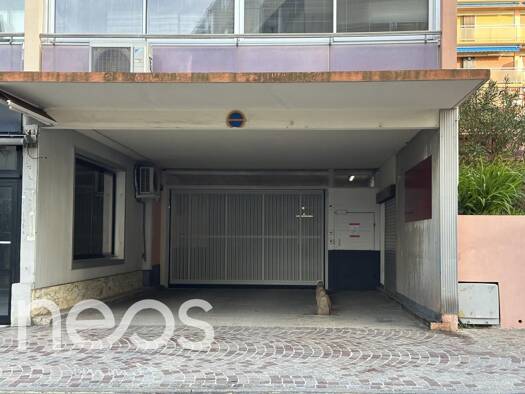 Parking à vendre 35 000 € 12 m² La Plage du Lavandou Le Lavandou 83980