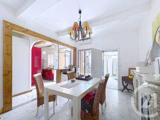 Appartement à vendre 269 000 € 5 pièces 3 chambres 94,3 m² 1er étage Mèze 34140